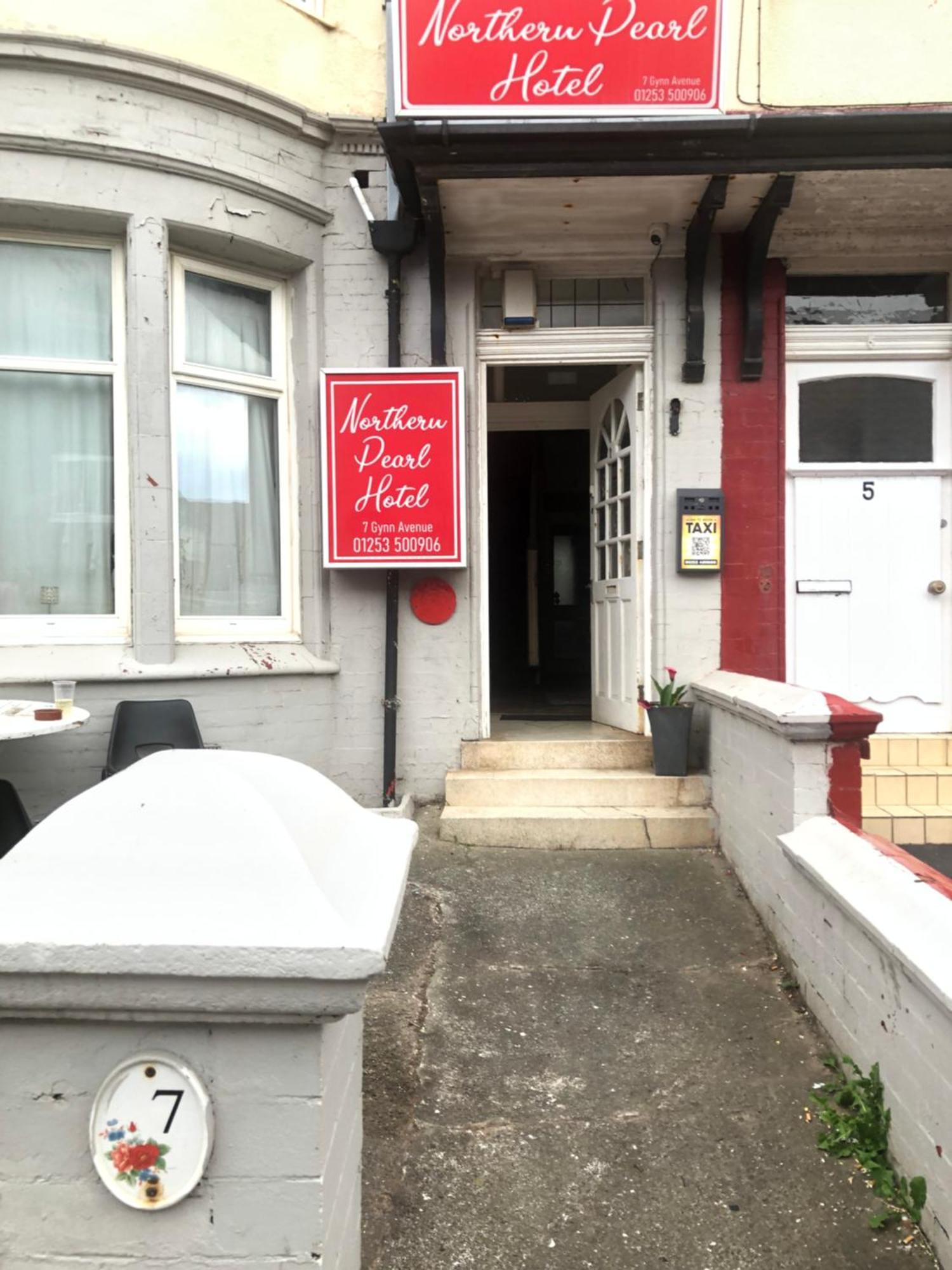 Northern Pearl Hotel 블랙풀 외부 사진